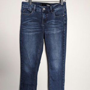 Thorn : Woman's Size 6 Mid-Rise Blue Jeans